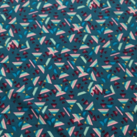 💕🍭🎠 Adorable LulaRoe Adeline🌸💕see ALL pics⬇️ - Picture 2 of 5